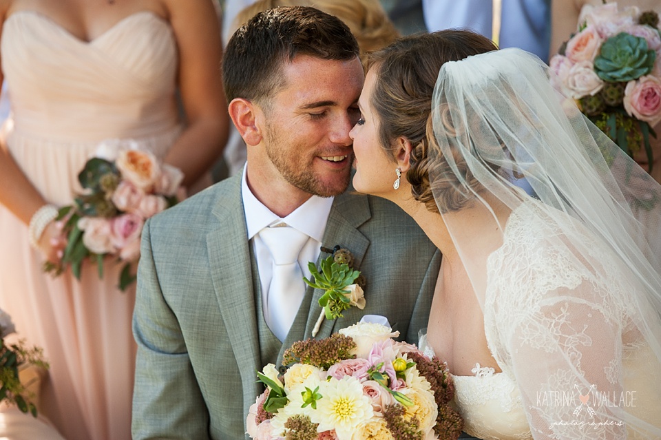 bride and groom at Dancing Apache Lodge