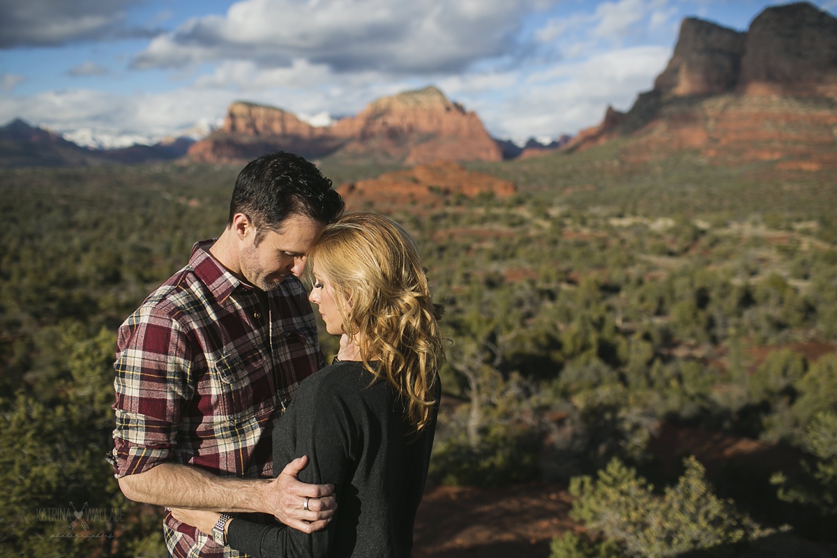 Bell Rock Sedona engagement photography